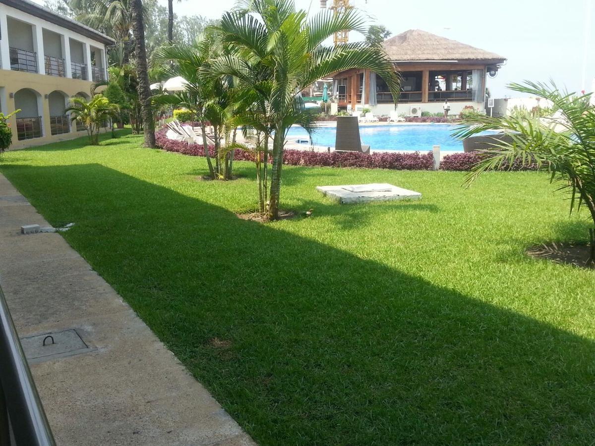 Hotel Palm Beach Pointe Noire Bagian luar foto