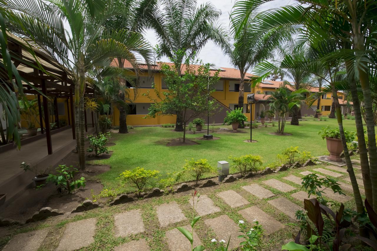 Hotel Palm Beach Pointe Noire Bagian luar foto