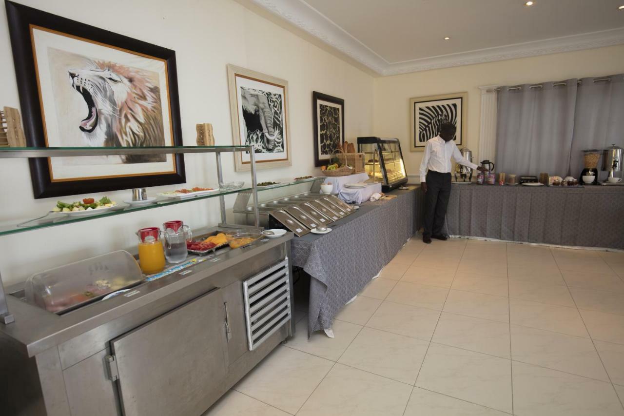 Hotel Palm Beach Pointe Noire Bagian luar foto