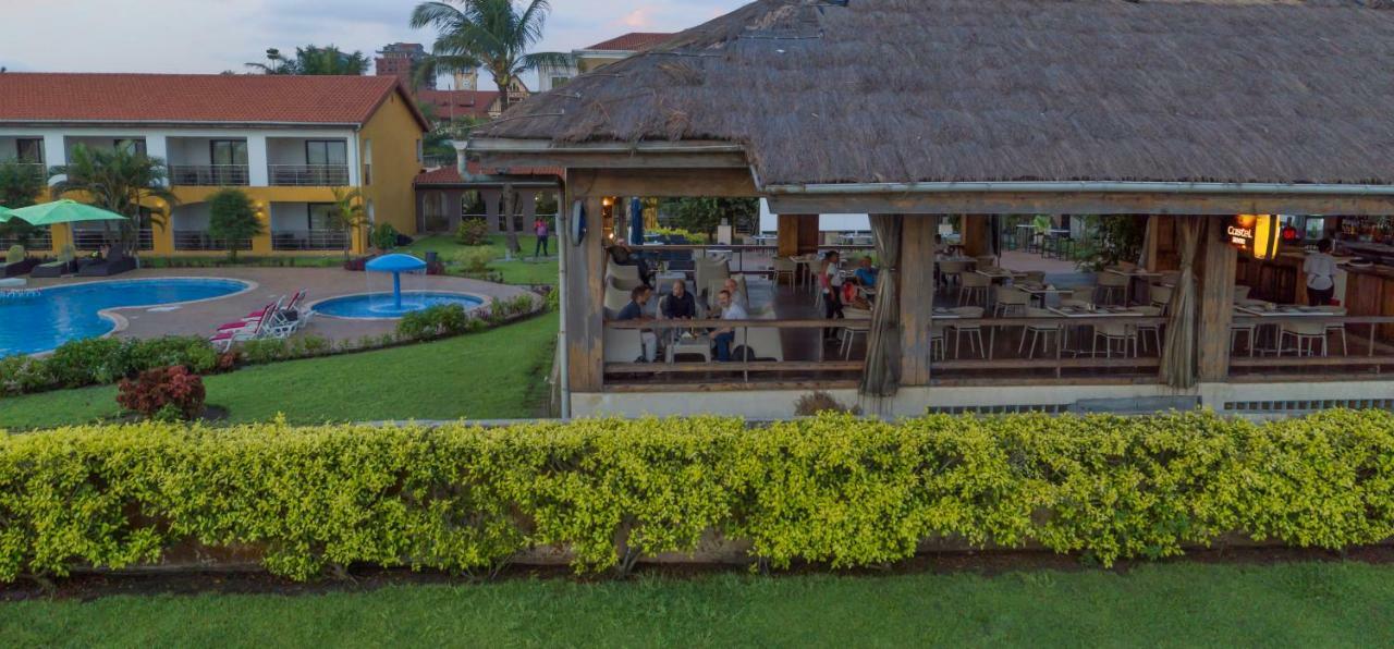 Hotel Palm Beach Pointe Noire Bagian luar foto